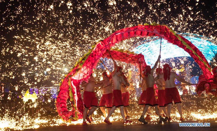 #CHINA-LANTERN FESTIVAL-CELEBRATIONS (CN)