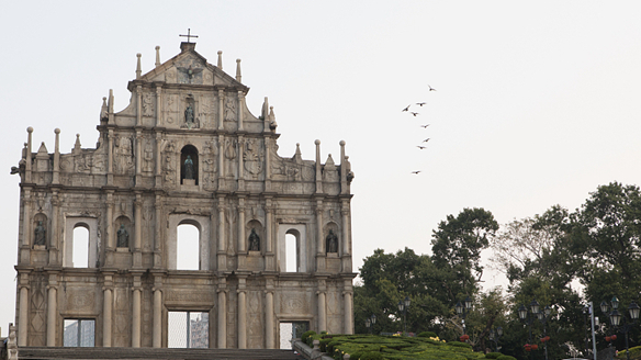 全力抗擊新冠疫情，全面深化粵澳合作——新一屆澳門特區(qū)政府施政半年紀實