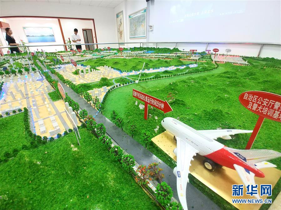 (在習(xí)近平新時代中國特色社會主義思想指引下——新時代新作為新篇章·圖文互動)(1)廣西扶綏:三大園區(qū)撬動工業(yè)發(fā)展 擔(dān)當(dāng)作為爭創(chuàng)縣域標(biāo)兵