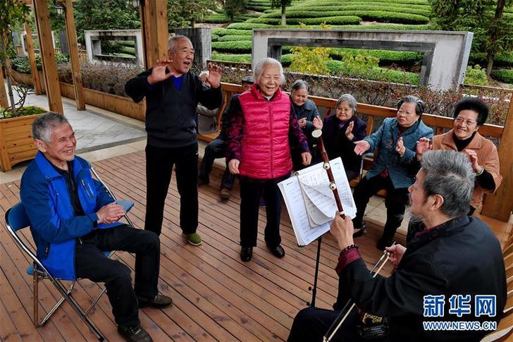 （新華全媒頭條·“改革開放40年”變遷走筆·圖文互動(dòng)）（13）活力的迸發(fā)——改革開放40年變遷系列述評(píng)社會(huì)篇