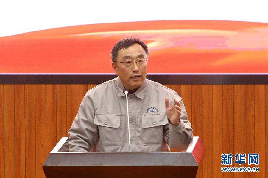 (改革先鋒進校園·圖文互動)(1)郭明義激勵廣大青年學(xué)子堅定理想信念