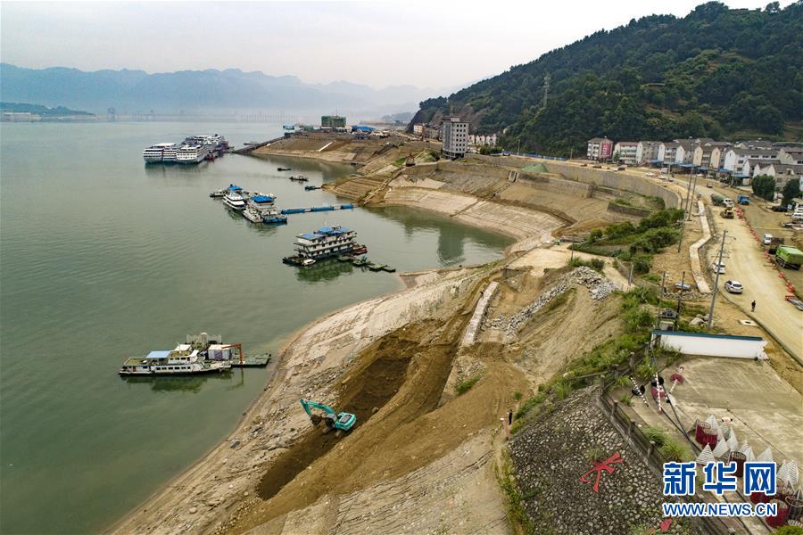 #(新華全媒頭條·兩會(huì)特別報(bào)道·圖文互動(dòng))(5)凝聚不懈奮斗的磅礴力量——從全國(guó)兩會(huì)看奮進(jìn)中國(guó)的奮斗姿態(tài)