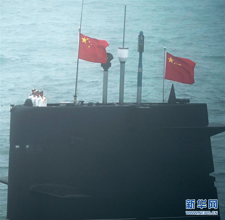 (新華全媒頭條·人民海軍70年·圖文互動(dòng))(16)奏響新時(shí)代海上和平樂章——人民海軍成立70周年海上閱兵活動(dòng)紀(jì)實(shí)
