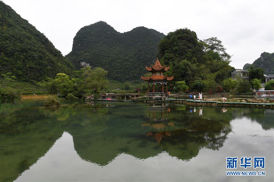 (壯麗70年 奮斗新時代——推動高質(zhì)量發(fā)展調(diào)研行·圖文互動)(6)生態(tài)旅游“大文章” 文旅融合綻光彩——廣西邊關(guān)風情旅游帶建設(shè)縱覽