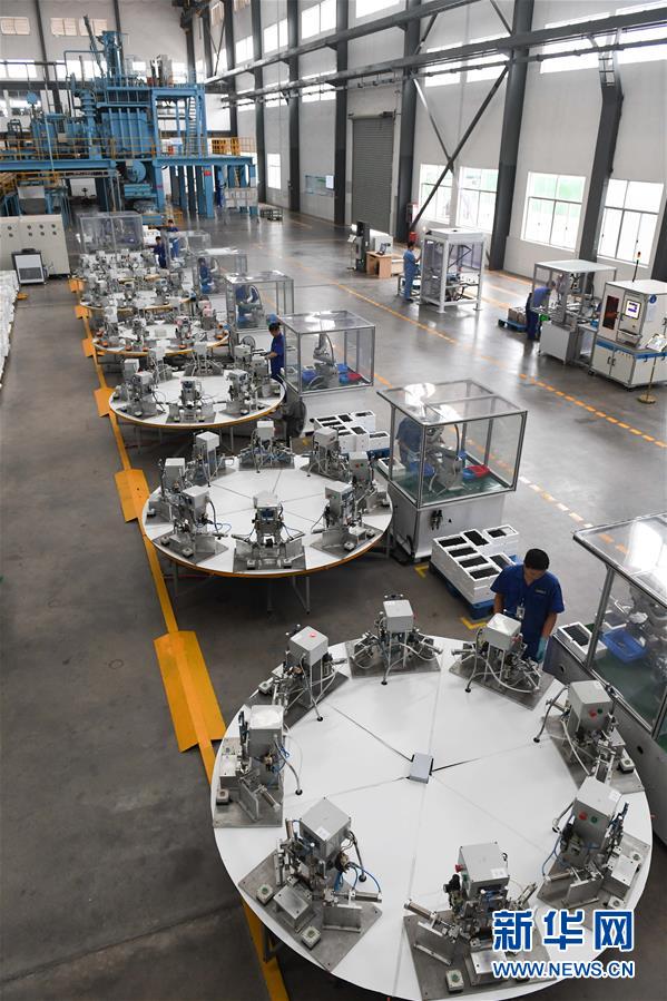 (新華全媒頭條·圖文互動(dòng))(2)奮力走好新時(shí)代的長征路——習(xí)近平總書記考察江西回訪記