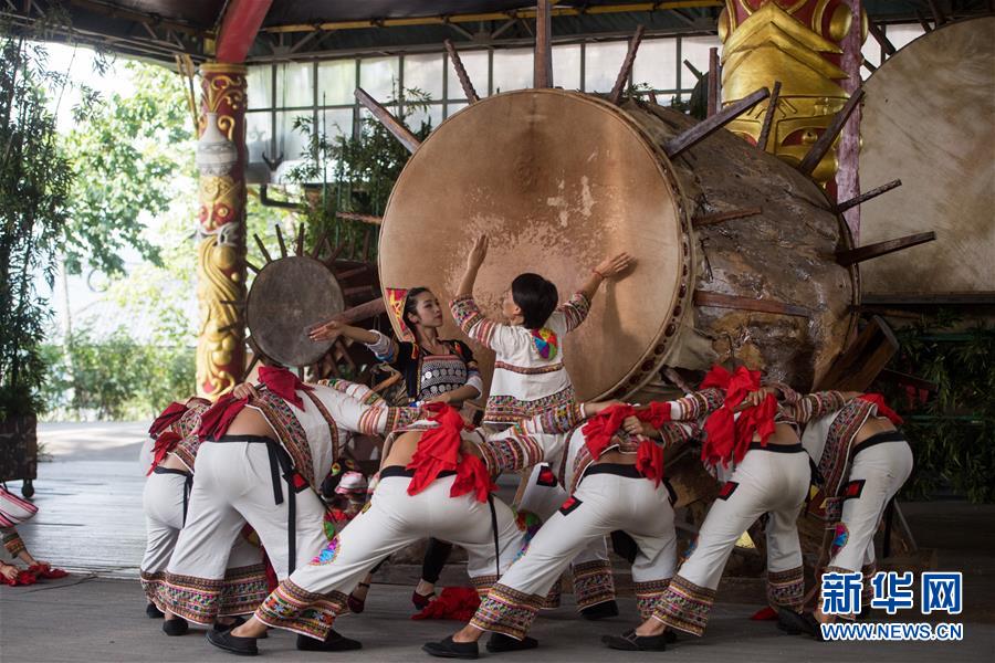 （圖文互動(dòng)）（4）從“最后定族”到“率先脫貧”——我國(guó)第56個(gè)民族基諾族脫貧記事