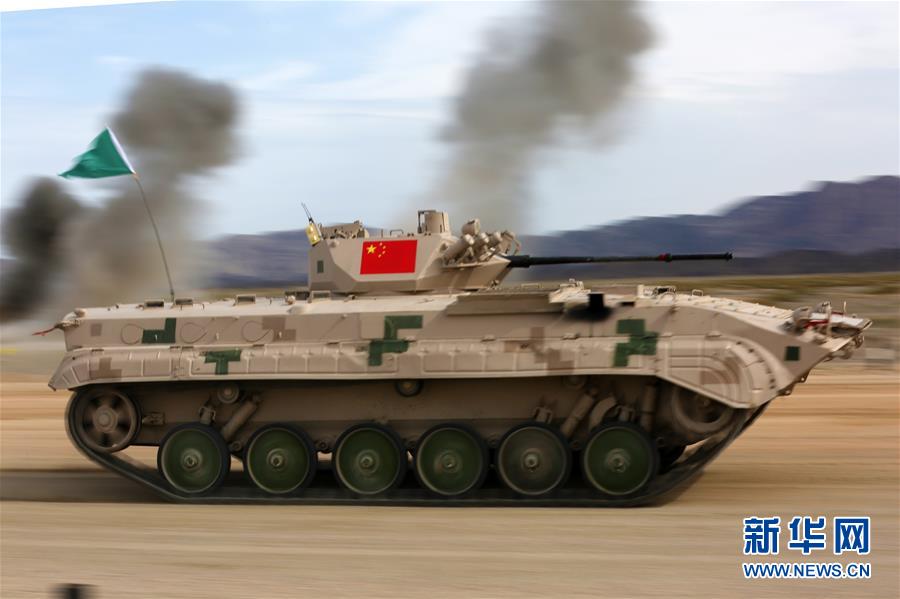 (圖文互動)(5)“國際軍事比賽-2019”:中國參賽隊刷新“蘇沃洛夫突擊”步戰(zhàn)車組單車賽紀錄