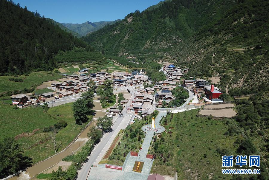 （壯麗70年·奮斗新時(shí)代——記者再走長征路·圖文互動(dòng)）（7）從俄界村到榜羅鎮(zhèn)：長征落腳點(diǎn)大轉(zhuǎn)折