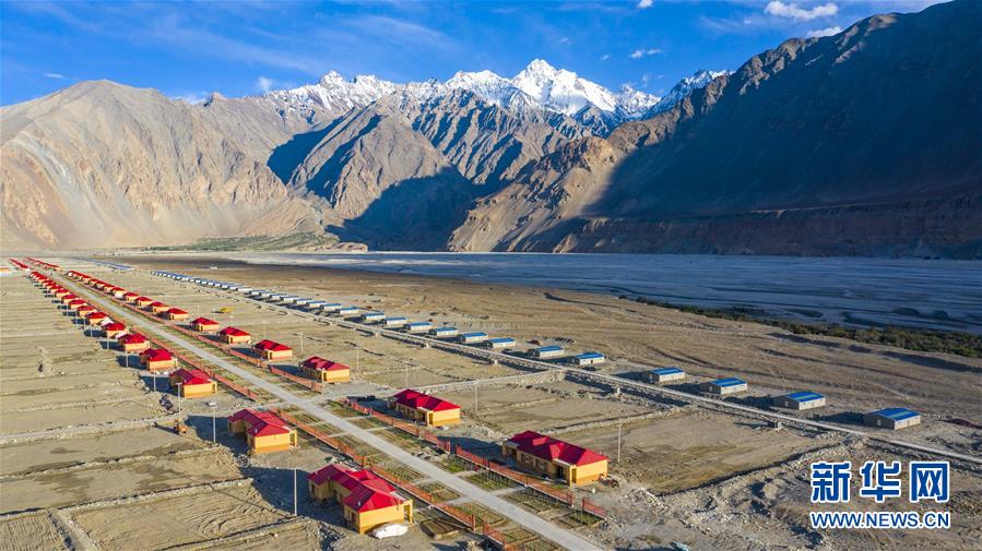 (決戰(zhàn)決勝脫貧攻堅·圖文互動)(4)“云端上的縣城”脫貧記