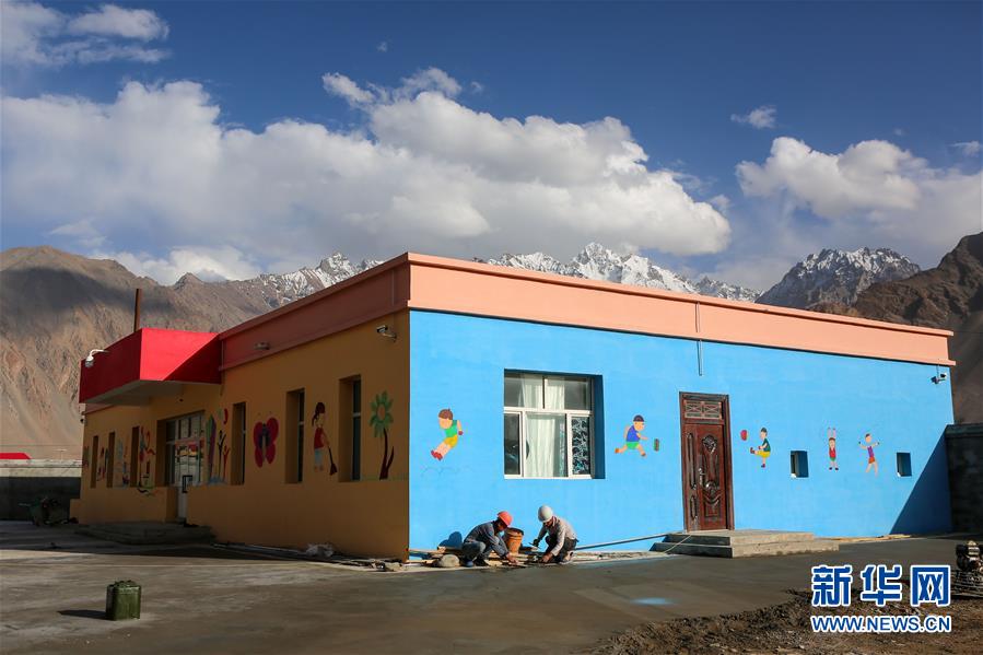 (決戰(zhàn)決勝脫貧攻堅·圖文互動)(6)“云端上的縣城”脫貧記