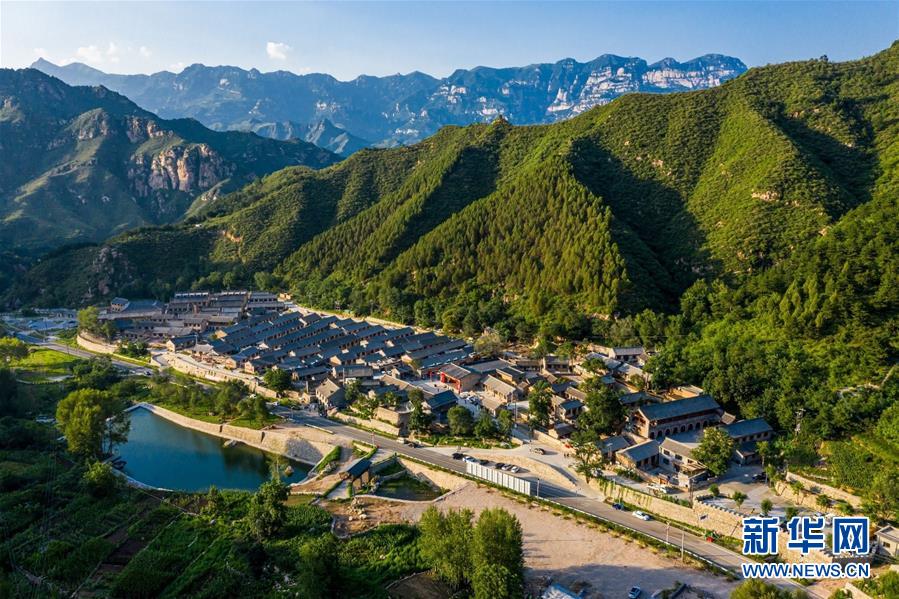 （集中連片特困地區(qū)貧困村調(diào)研行·圖文互動）（2）只要有信心，黃土變成金——河北阜平縣駱駝灣村和顧家臺村脫貧調(diào)查