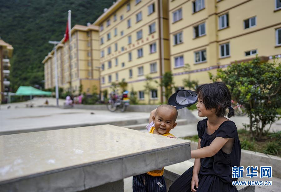 (新華全媒頭條·決戰(zhàn)決勝脫貧攻堅(jiān)·圖文互動)(9)為了人與自然和諧共生——云南“三江并流”地區(qū)決戰(zhàn)精準(zhǔn)脫貧的“生態(tài)畫卷”