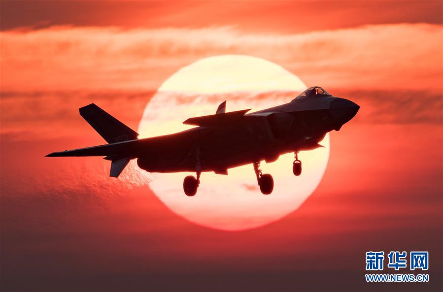 (人民空軍70年·圖文互動(dòng))(2)奮飛空天向打贏——人民空軍戰(zhàn)斗力建設(shè)成就述評(píng)