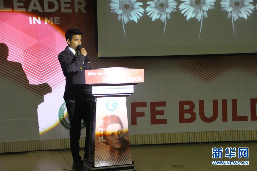 （在習(xí)近平新時(shí)代中國(guó)特色社會(huì)主義思想指引下——新時(shí)代新作為新篇章·總書(shū)記關(guān)切開(kāi)放事·圖文互動(dòng)）（4）開(kāi)放的中國(guó)，夢(mèng)想的模樣——洋學(xué)生在中國(guó)的日子