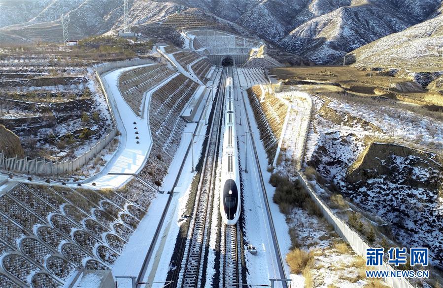 （新華全媒頭條·圖文互動）（12）百年跨越，逐夢京張——寫在京張高鐵開通暨中國高鐵突破3.5萬公里之際