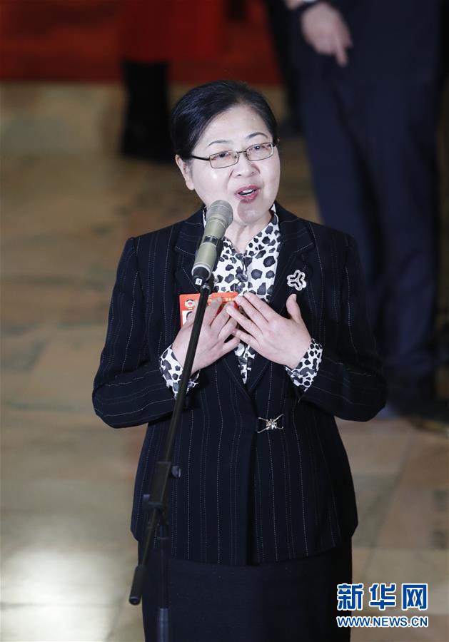 （兩會(huì)·面對(duì)面）（10）全國政協(xié)委員接受采訪