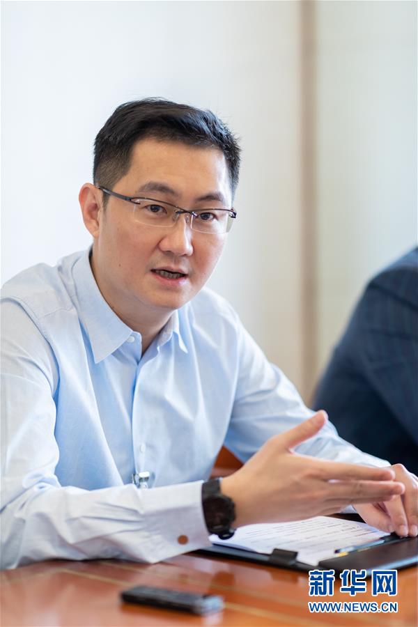 （兩會(huì)人物·圖文互動(dòng)）專訪馬化騰：“互聯(lián)網(wǎng)的下半場屬于產(chǎn)業(yè)互聯(lián)網(wǎng)”