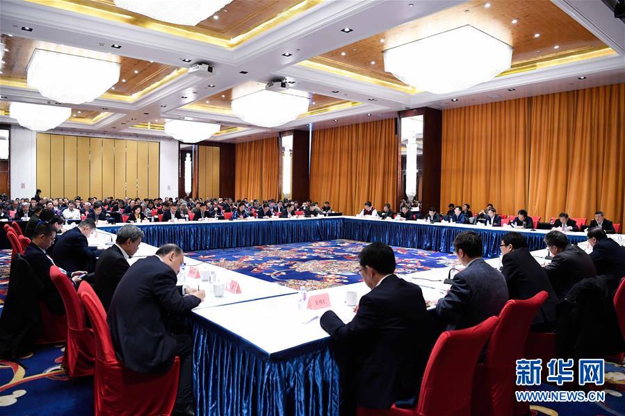 （新華全媒頭條·圖文互動(dòng)）（9）2019——春天里的中國兩會(huì)故事