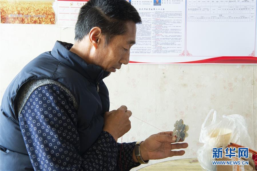 (圖文互動(dòng))(7)從“輕工漁網(wǎng)重工馬掌”到“圓夢(mèng)小康”——“中國(guó)東極”脫貧攻堅(jiān)剪影