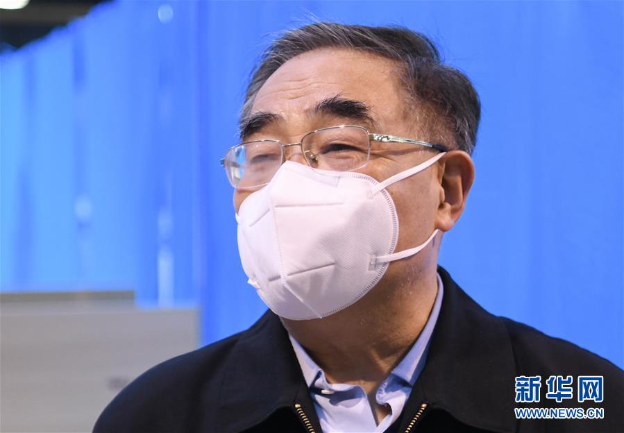 （聚焦疫情防控·圖文互動）（1）“治療輕癥患者中西醫(yī)結合很有效，不鼓勵人人吃藥來預防”——專訪中國工程院院士、天津中醫(yī)藥大學校長張伯禮