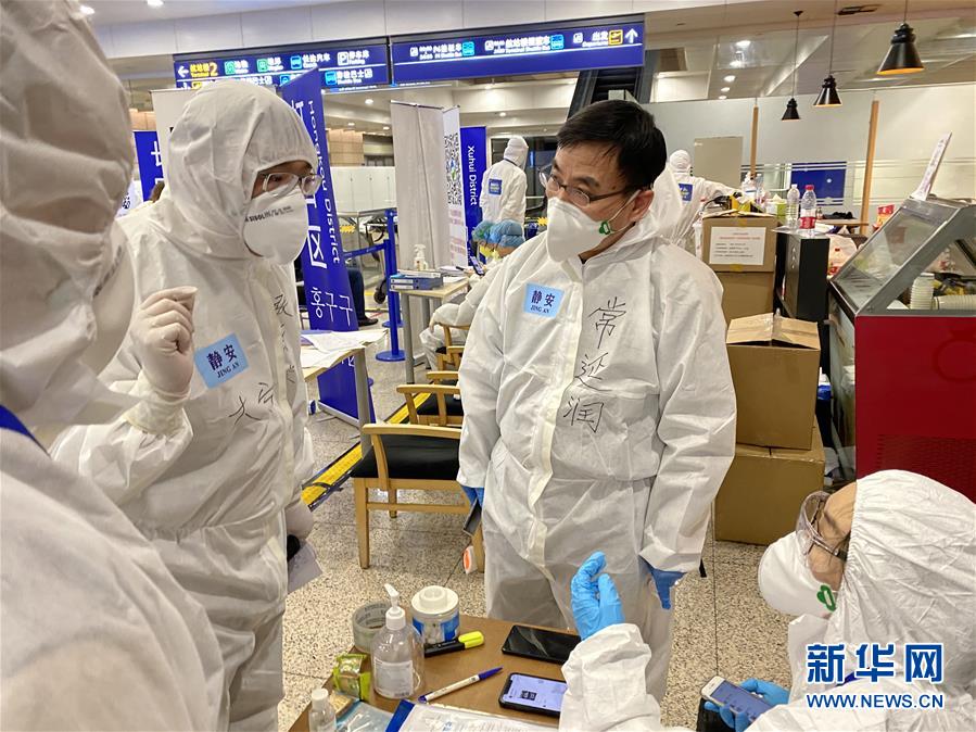 （習(xí)近平致敬的戰(zhàn)“疫”英雄·下沉干部篇·圖文互動）（1）他們，挺身而出守防線