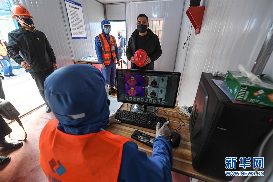 (新華全媒頭條·圖文互動(dòng))(4)構(gòu)筑堅(jiān)實(shí)堡壘 提升治理成色——浙江“硬核”科技戰(zhàn)“疫”現(xiàn)場(chǎng)觀察