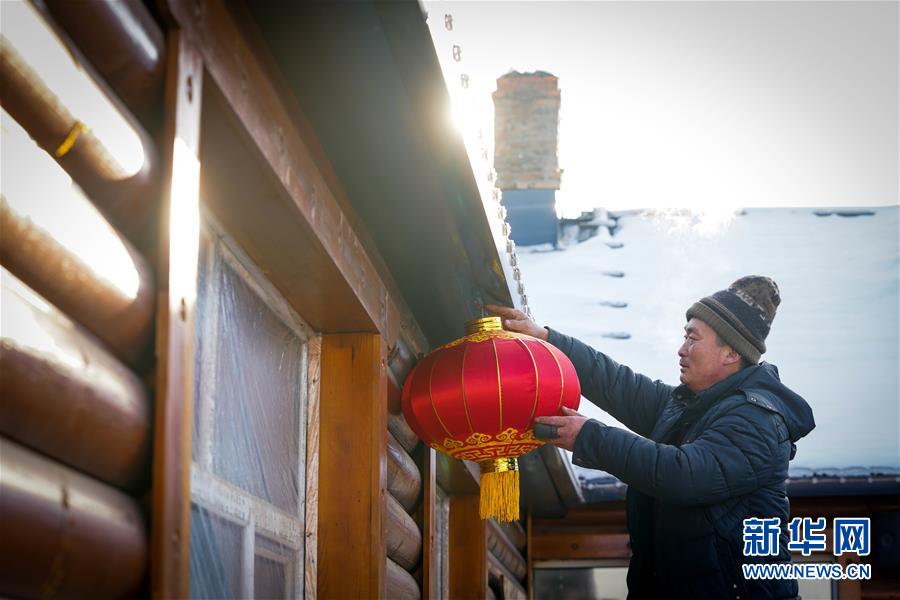 (新華全媒頭條·圖文互動(dòng))(1)中國(guó)東北角脫貧紀(jì)實(shí)