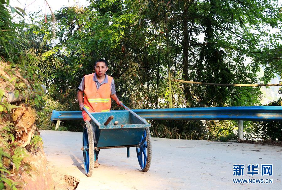 （在習(xí)近平新時代中國特色社會主義思想指引下——新時代新作為新篇章·習(xí)近平總書記關(guān)切事·圖文互動）（10）啃下最后的硬骨頭——脫貧攻堅掛牌督戰(zhàn)進(jìn)行時