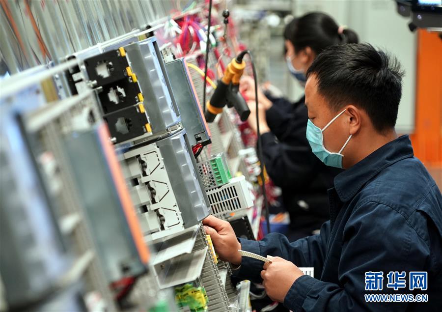 (來(lái)自一線的調(diào)查報(bào)告·圖文互動(dòng))(3)搶出一個(gè)身位謀發(fā)展——河南許昌經(jīng)濟(jì)復(fù)蘇見(jiàn)聞