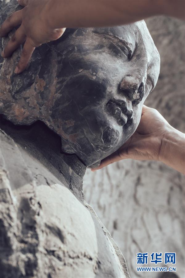 （圖文互動(dòng)）（1）合體了，龍門石窟流散佛首首次實(shí)現(xiàn)“數(shù)字復(fù)位”