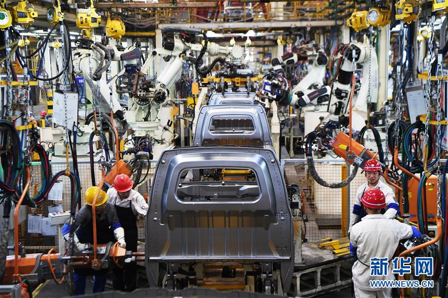 (新華全媒頭條·聚焦三季度經(jīng)濟(jì)·圖文互動(dòng))(2)逐季轉(zhuǎn)好 穩(wěn)定復(fù)蘇——透視中國(guó)經(jīng)濟(jì)“三季報(bào)”