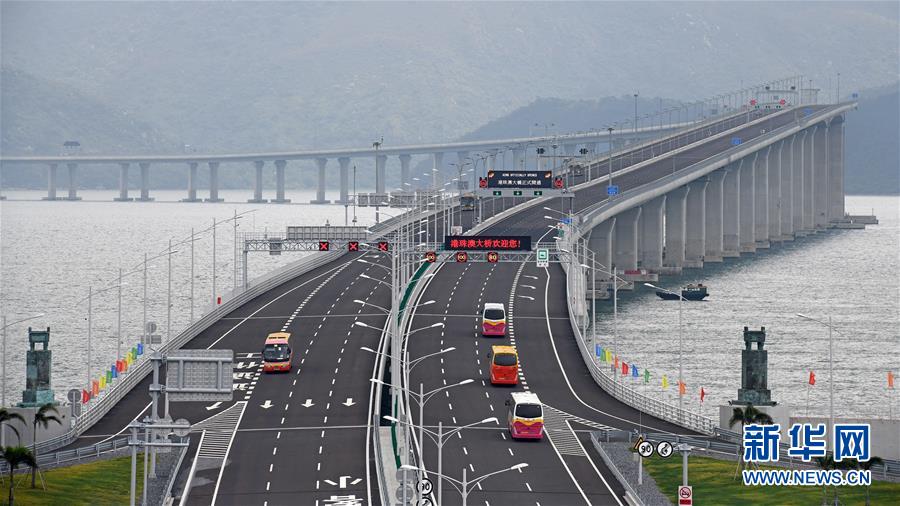 (新華全媒頭條·圖文互動(dòng))(4)擘畫(huà)新藍(lán)圖 開(kāi)啟新征程——寫(xiě)在黨的十九屆五中全會(huì)召開(kāi)之際