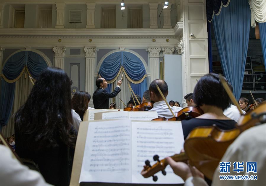 （新華全媒頭條·出訪·側(cè)記·圖文互動(dòng)）（3）你好老朋友！開啟新時(shí)代！——習(xí)近平主席和普京總統(tǒng)引領(lǐng)中俄全面戰(zhàn)略協(xié)作伙伴關(guān)系邁入新時(shí)代