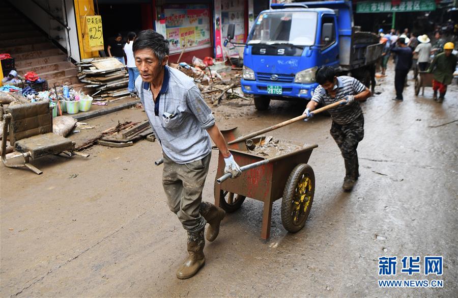(在習近平新時代中國特色社會主義思想指引下——新時代新作為新篇章·習近平總書記關(guān)切事·圖文互動)(4)戰(zhàn)洪魔 保安全——近期防汛救災熱點觀察