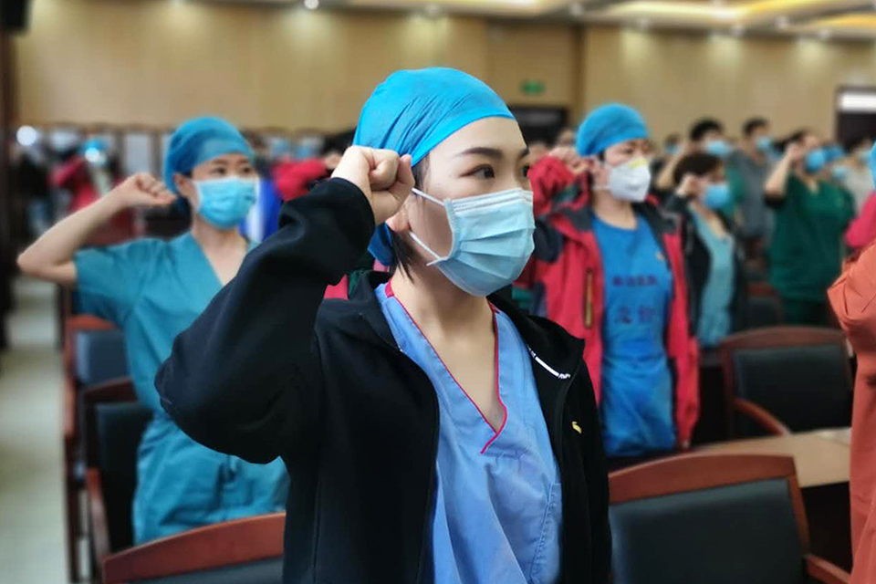 長大，只是一瞬間的事——天津“90后”護(hù)士的武漢戰(zhàn)“疫”記憶