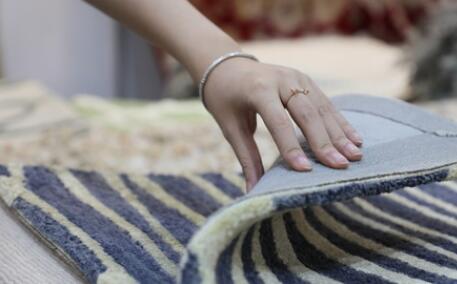 “媽媽制造”賦能，藏地飛毯“飛”向全國(guó)