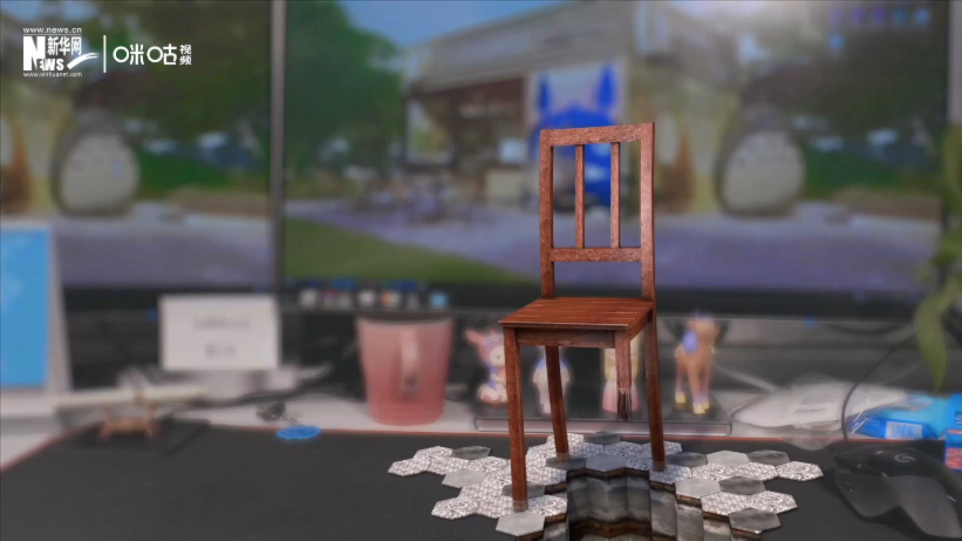 椅子重5噸，高達12米，椅背有兩層樓高