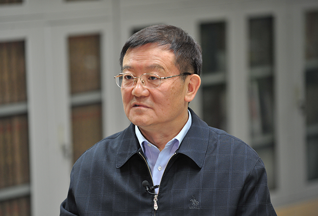 座談會(huì)召開既有“里程碑”的歷史意義，也有“指南針”的現(xiàn)實(shí)意義