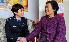 “掌上警務(wù)室里的聲音，我會(huì)帶到北京”