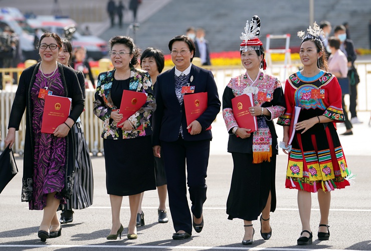 新華社社評：凝心聚力再出發(fā)，砥礪奮進(jìn)新征程 ——寫在十三屆全國人大三次會議閉幕之際