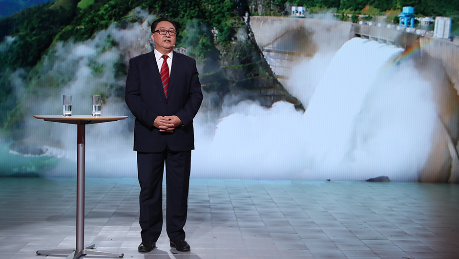 國家開發(fā)投資集團(tuán)有限公司黨組書記、董事長王會(huì)生