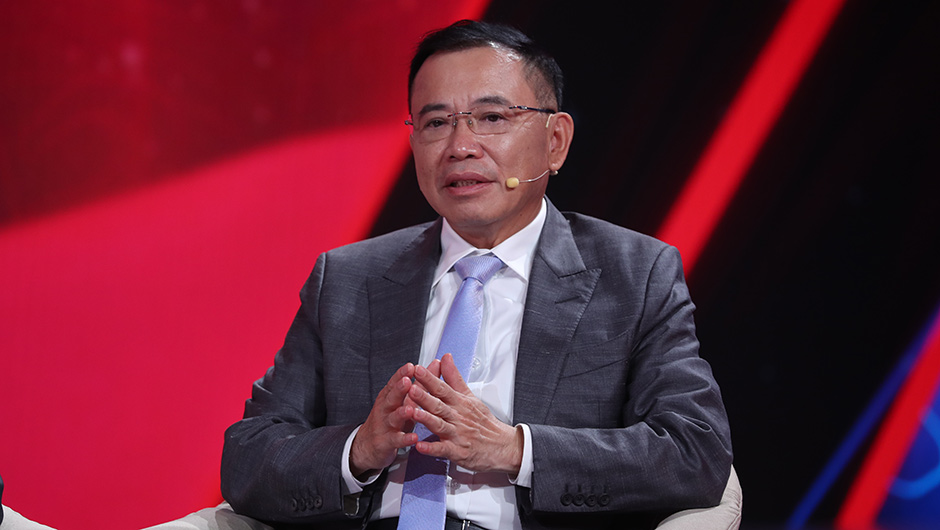 TCL創(chuàng)始人、董事長(zhǎng)李東生解答網(wǎng)友問題