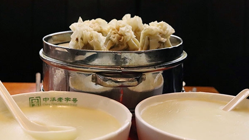 追夢中國人｜王和茂：一碗“頭腦”，講述百年舌尖上的早餐