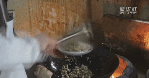 城市建設(shè)者：就地過(guò)年不返鄉(xiāng)，我們想說(shuō)……