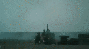 震撼！新型火炮參與實(shí)彈射擊演練