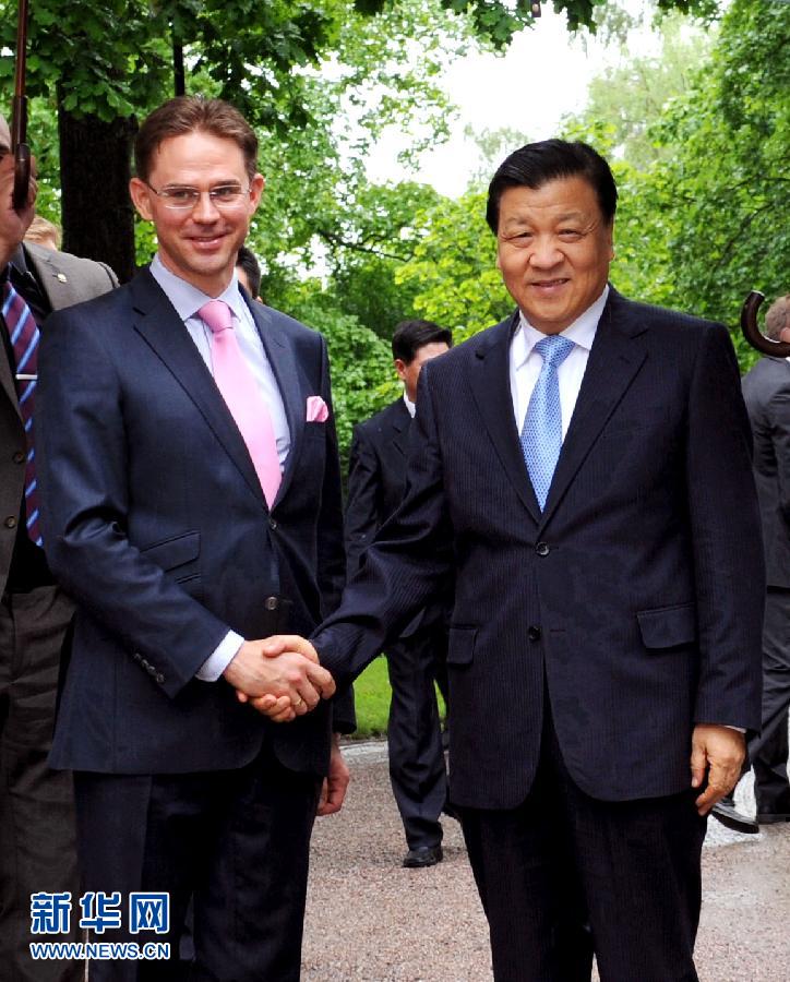 6月12日，中共中央政治局常委、中央書記處書記劉云山在赫爾辛基會見芬蘭總理卡泰寧。 新華社記者饒愛民攝