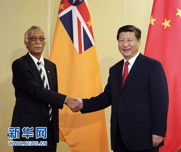 11月22日，國(guó)家主席習(xí)近平在斐濟(jì)楠迪會(huì)見(jiàn)紐?？偫硭Ｐ氯A社記者姚大偉攝 