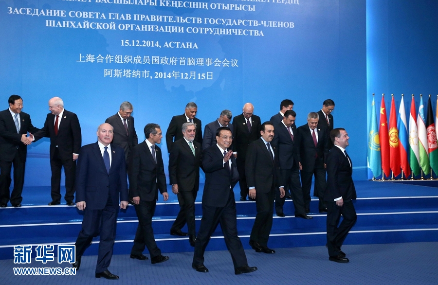 12月15日，中國國務院總理李克強在阿斯塔納出席上海合作組織成員國政府首腦理事會第十三次會議。 新華社記者 龐興雷 攝