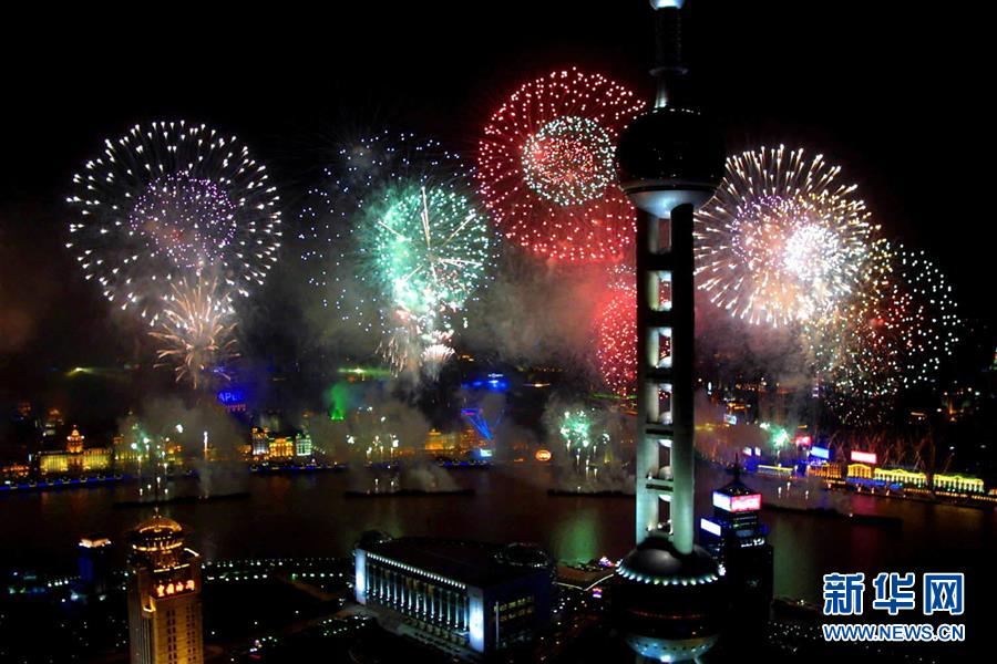 （新華全媒頭條·上合青島峰會(huì)·圖文互動(dòng)）（2）遠(yuǎn)航，揚(yáng)起“上海精神”的時(shí)代風(fēng)帆——寫在上海合作組織成員國元首理事會(huì)第十八次會(huì)議即將召開之際