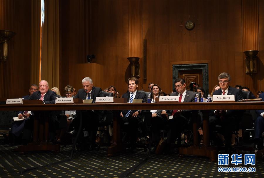 (XHDW·圖文互動(dòng))(2)特寫:關(guān)稅陰云下美汽車行業(yè)憂心忡忡